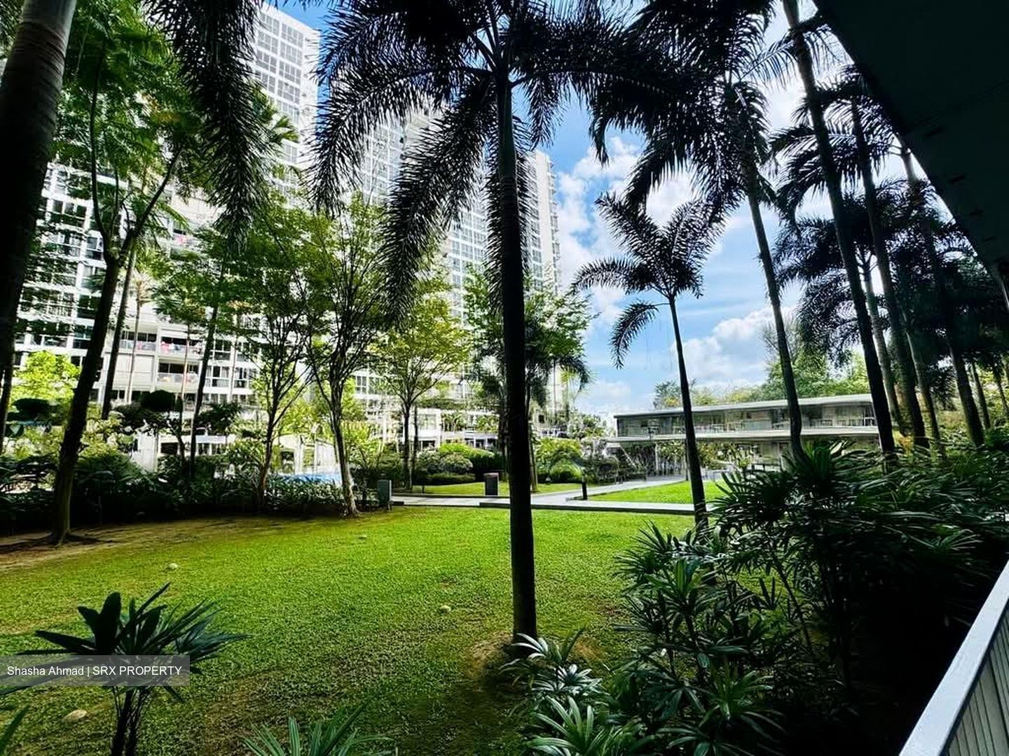Lake Life (D22), Condominium #539779551